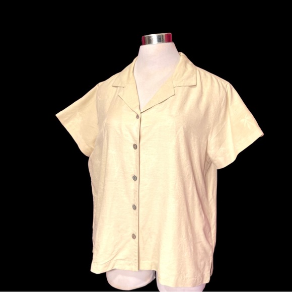 Silk Tropical Short Sleeve Blouse Top - Picture 4 of 13